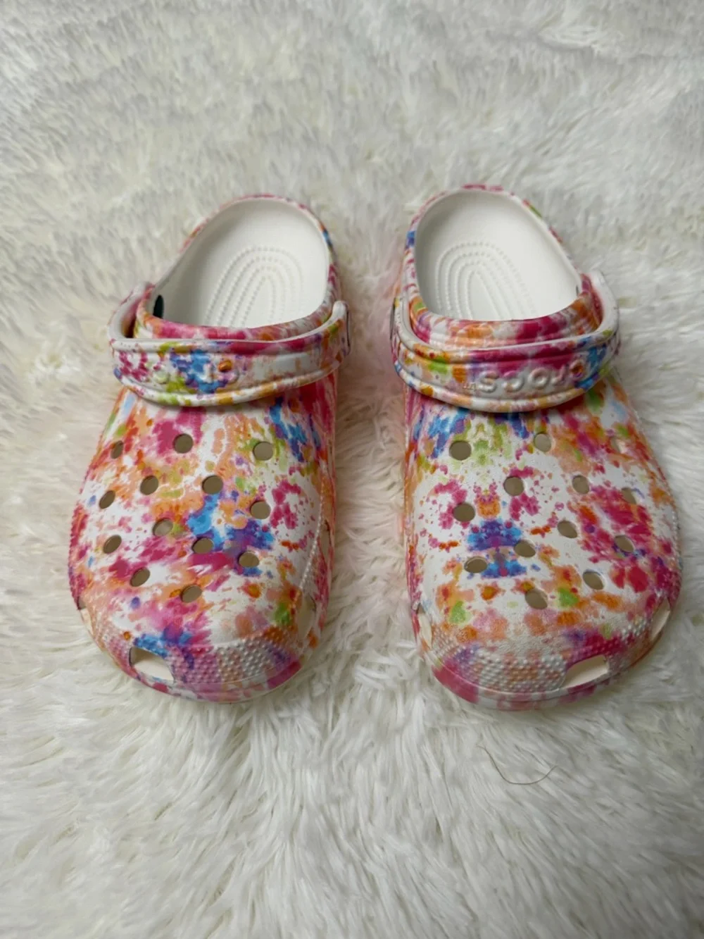 Women Tie-Dye Crocs Clog Sandals - White Multicolor Size 9 - Picture 3 of 9